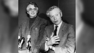 Steven Weinberg (right) along with his colleague Sheldon Glashow, who also won the 1979 Nobel Prize in Physics.