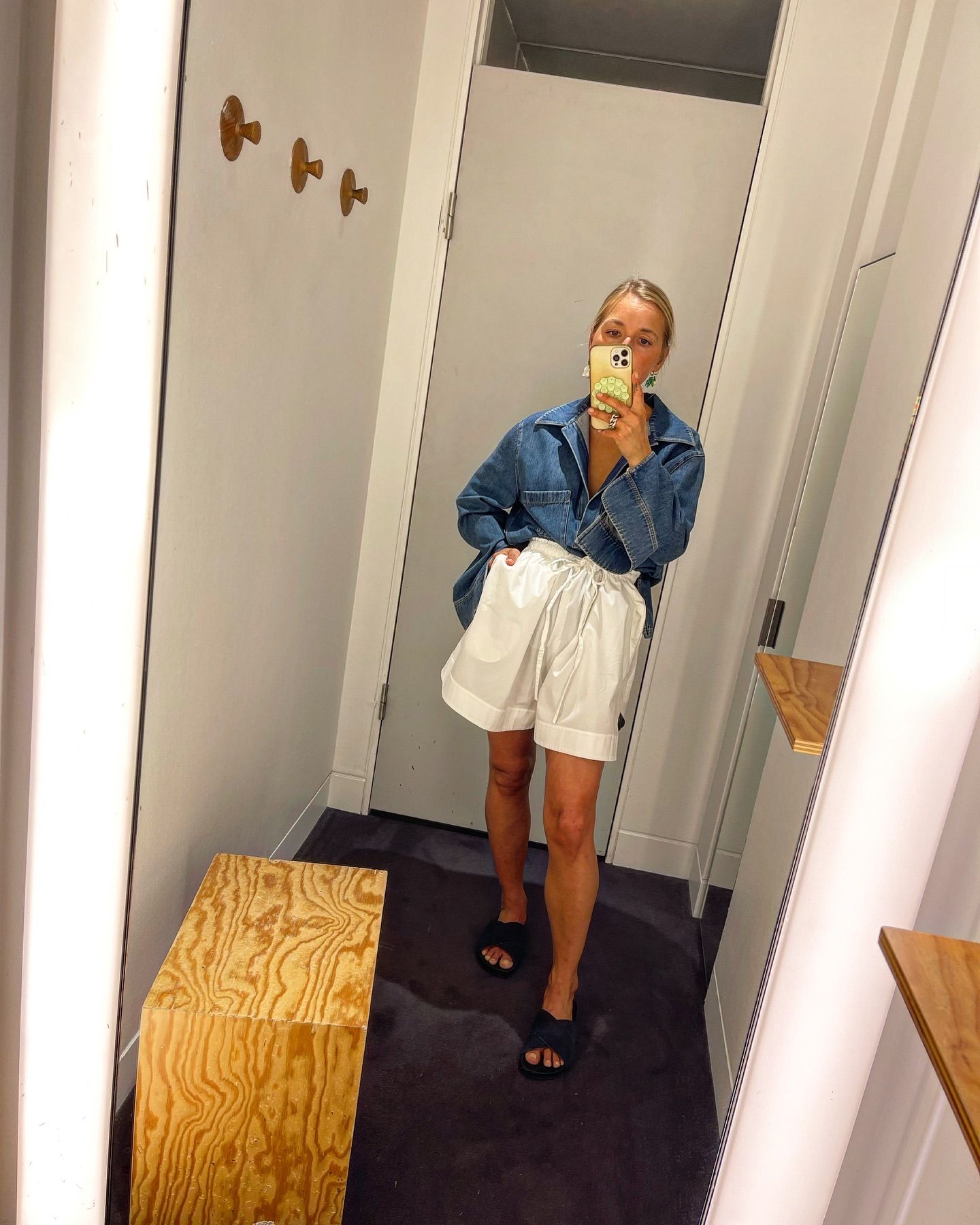 linen shorts outfits