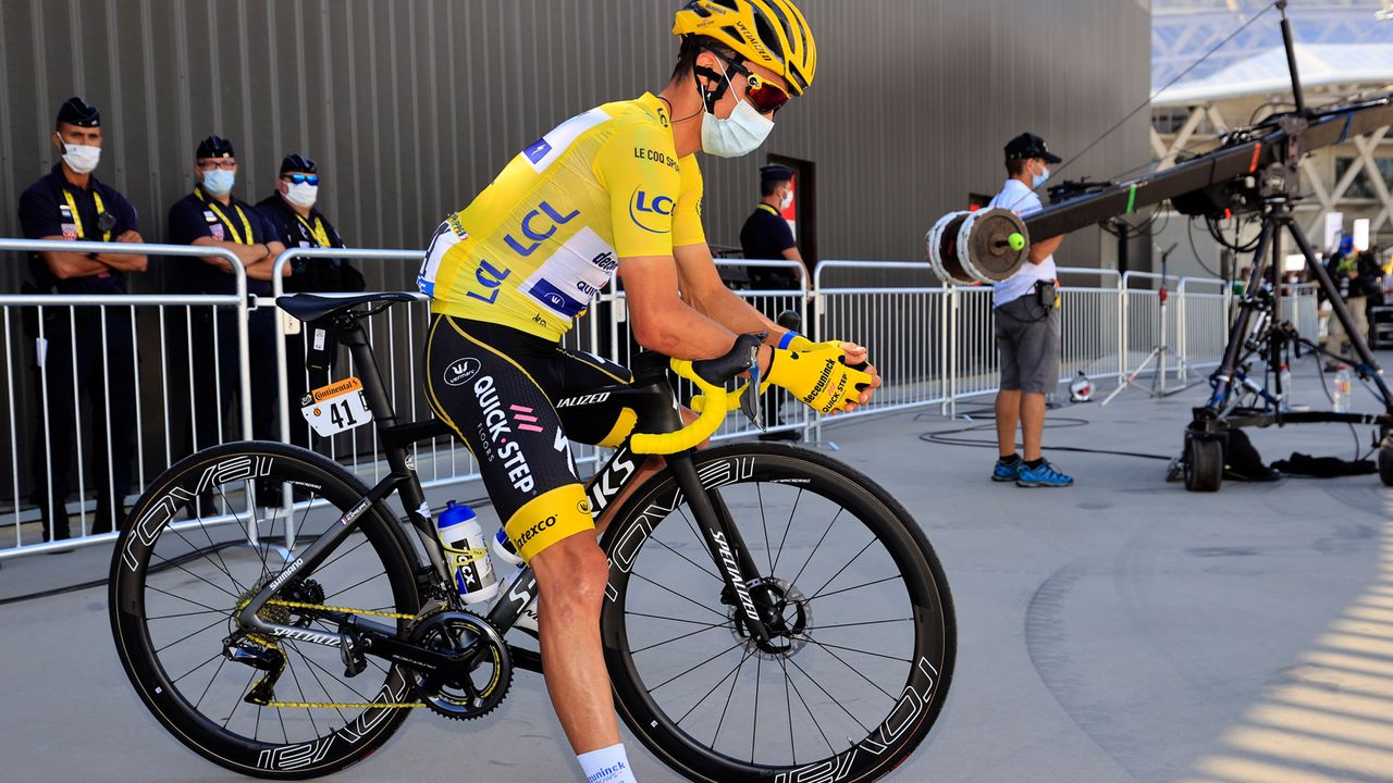 Julian Alaphilippe's Specialized Tarmac SL7