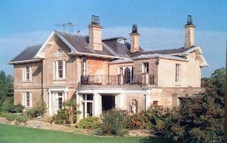 Ray Mill House, the elegant Wiltshire mansion