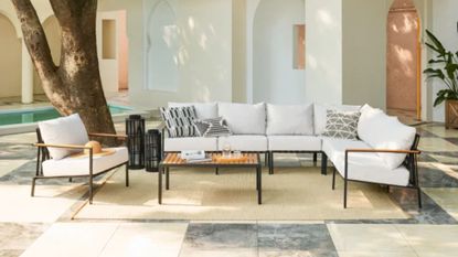 Sorrento Extended L-Shape Sectional Sofa - lifestyle image on a patio