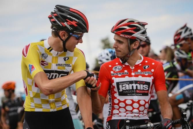 Tejay van Garderen (BMC) and Matt Cooke (Jamis-Hagens Berman) have a shake on the start line.