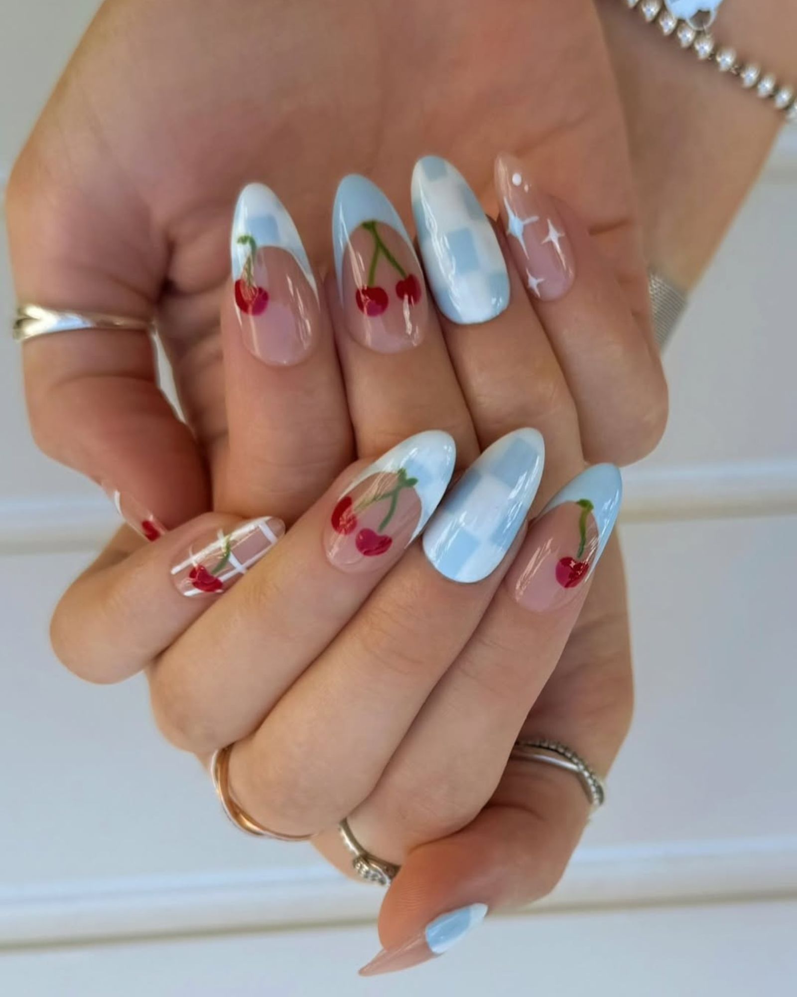 Checkered Nails @charlotteellennails