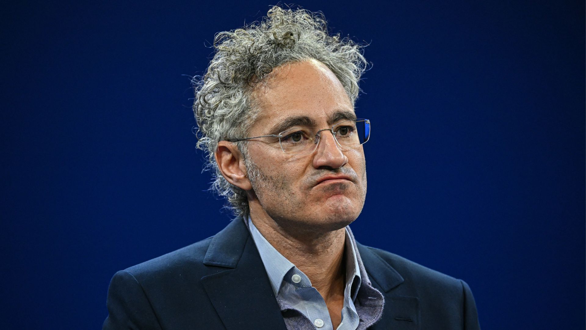 CEO Palantir Kritik Model Bisnis AI: 'Kenapa Mereka Memungut Biaya Token?'