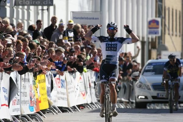 Alex Rasmussen (Saxo Bank) claims victory at the 2010 Grand Prix Herning