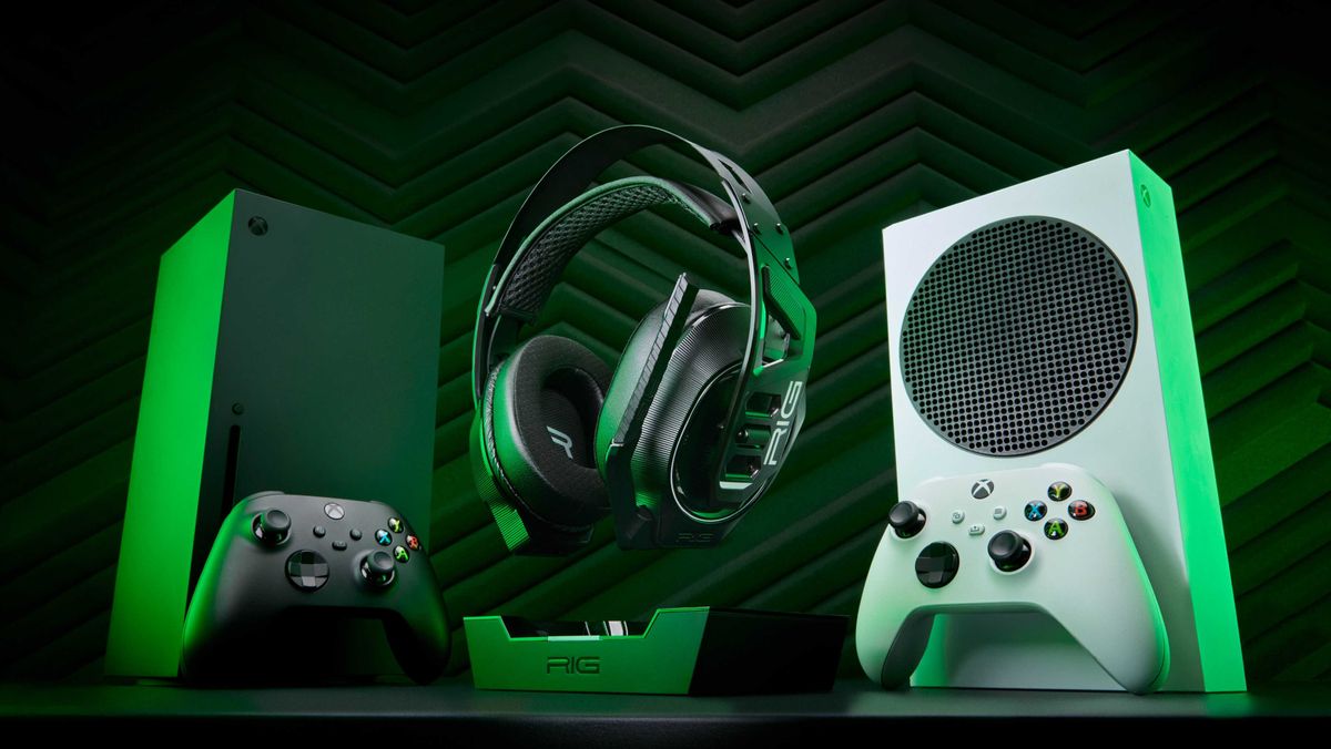 This premium Xbox gaming headset is the very first with Dolby ...