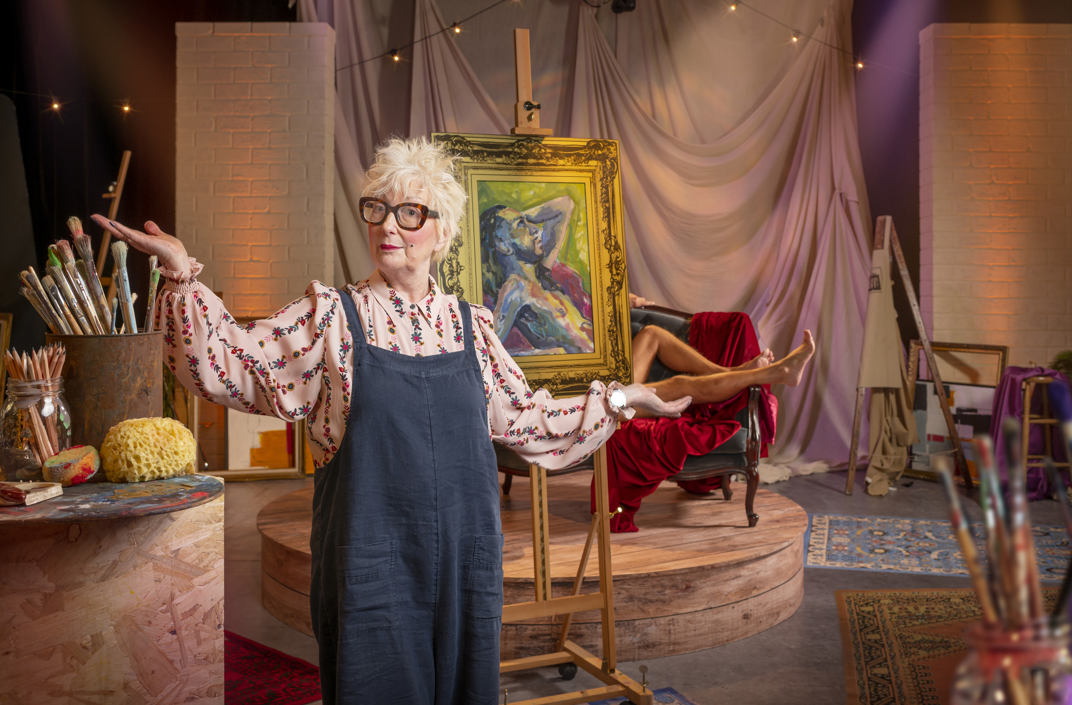 TV tonight Jenny Eclair returns with the life-drawing challenge
