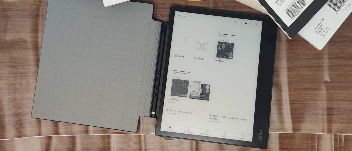 The Kobo Elipsa 2E along with its Sleep Cover and Stylus 2