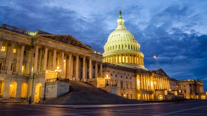 U.S. Capitol building at night