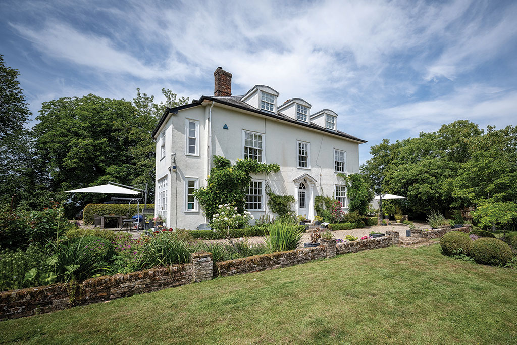 House for sale: Park Farm, Gainsford End, Finchingfield, Essex.