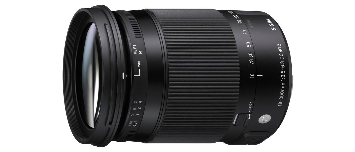 Sigma 18-300mm f/3.5-6.3 DC Macro OS HSM | C