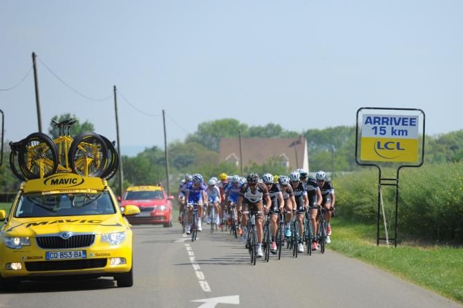 The peloton enjoying the blue skies