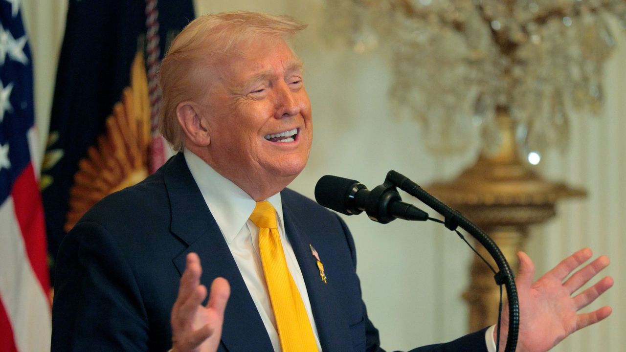  Trump says US government will declassify its UFO files. Will we actually learn anything this time, or is this a distraction? 