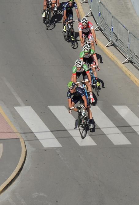 Peloton led by Eloy Teruel (Movistar)