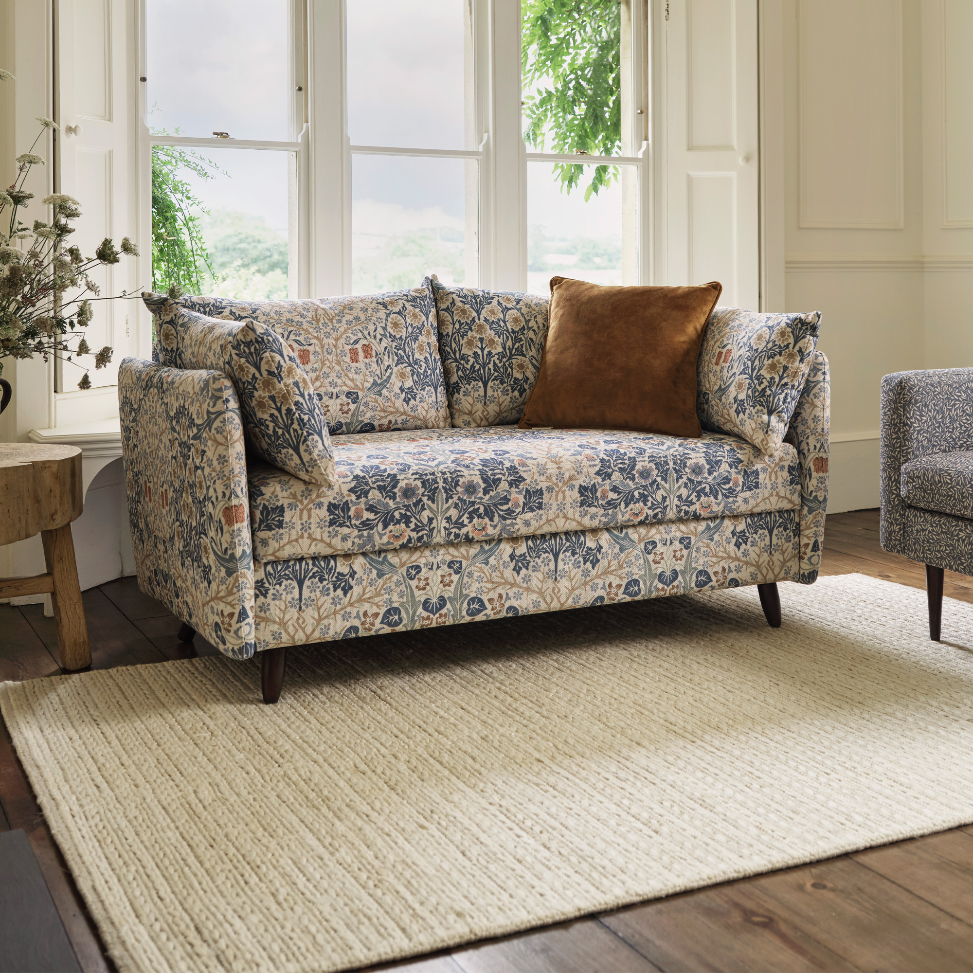 Swyft Model 08 Morris &amp;amp; Co sofa bed