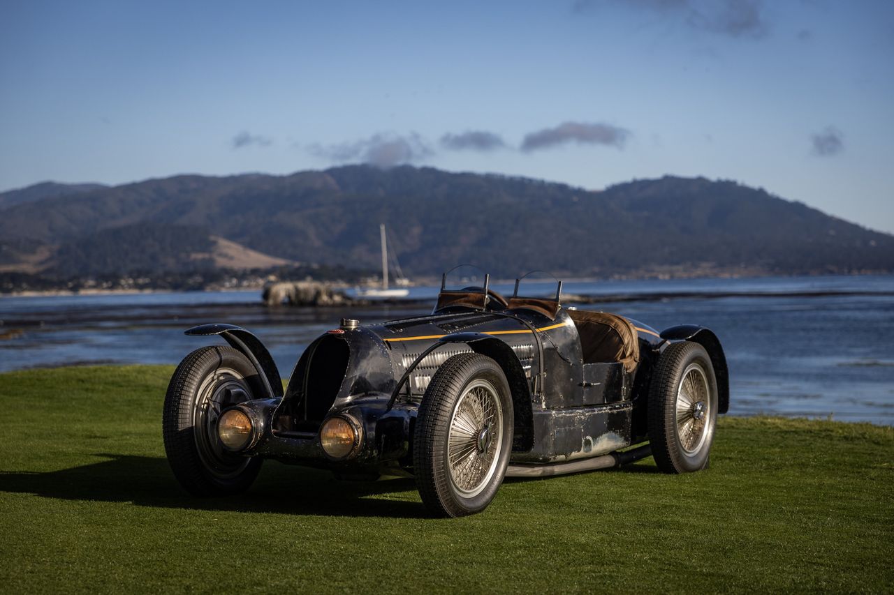 A 1934 Bugatti Type 59 Sports wins Best in Show.