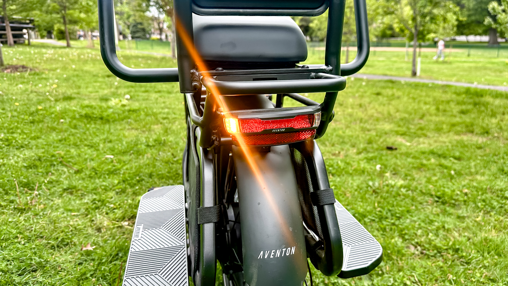 Aventon Abound LR turn signal