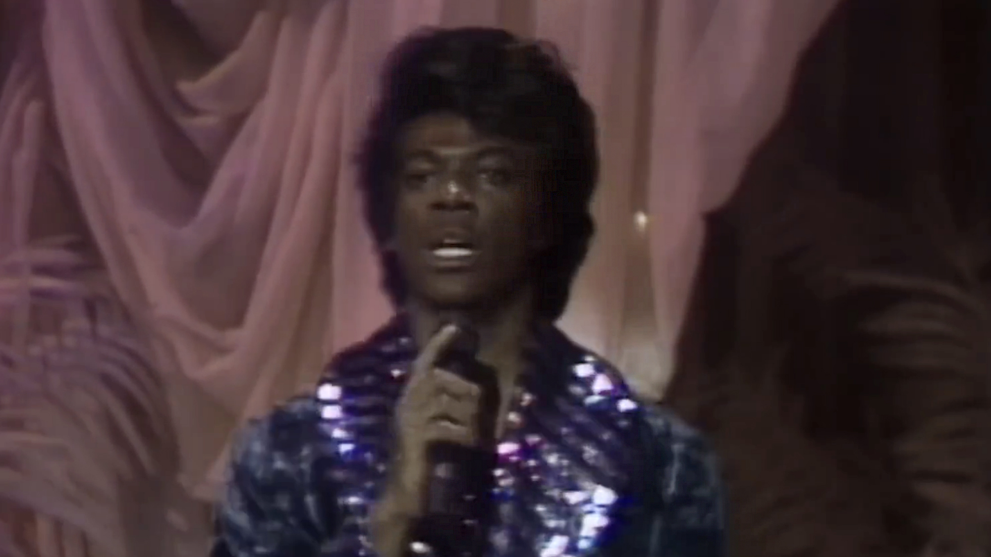 Eddie Murphy and legendary singer James Brown shared a wonderful mentor and mentee relationship, but that didn't stop Murphy from spoofing him during his SNL run.