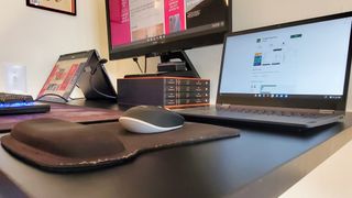 Flexispot Electric Height Adjustable Standing Desk Review (EN1B+R4830B)
