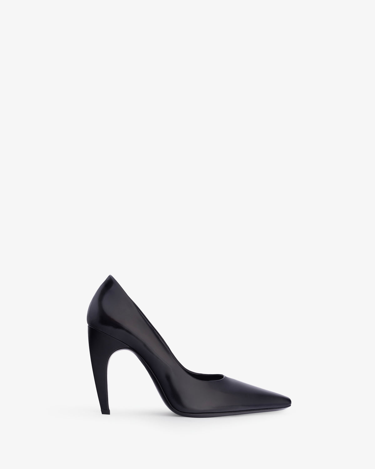 Fame Pump in Black Brushed Leather