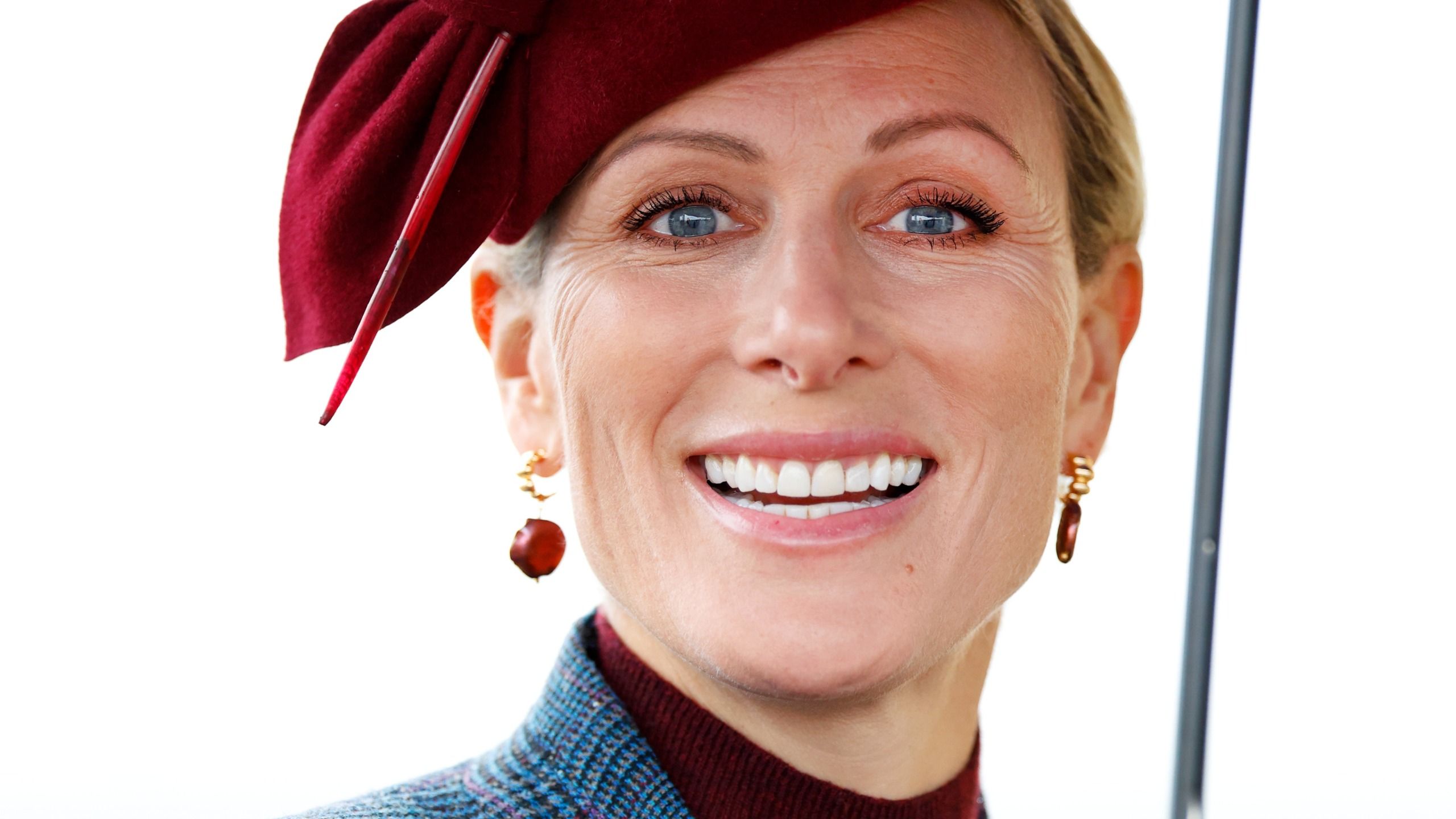 Why Zara Tindall’s 'cinnamon spice' eyeshadow is the most flattering trend for blue eyes