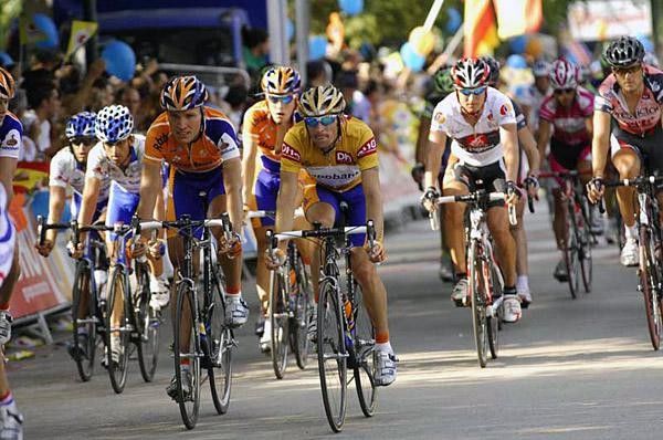 Menchov's Rabobank team-mates