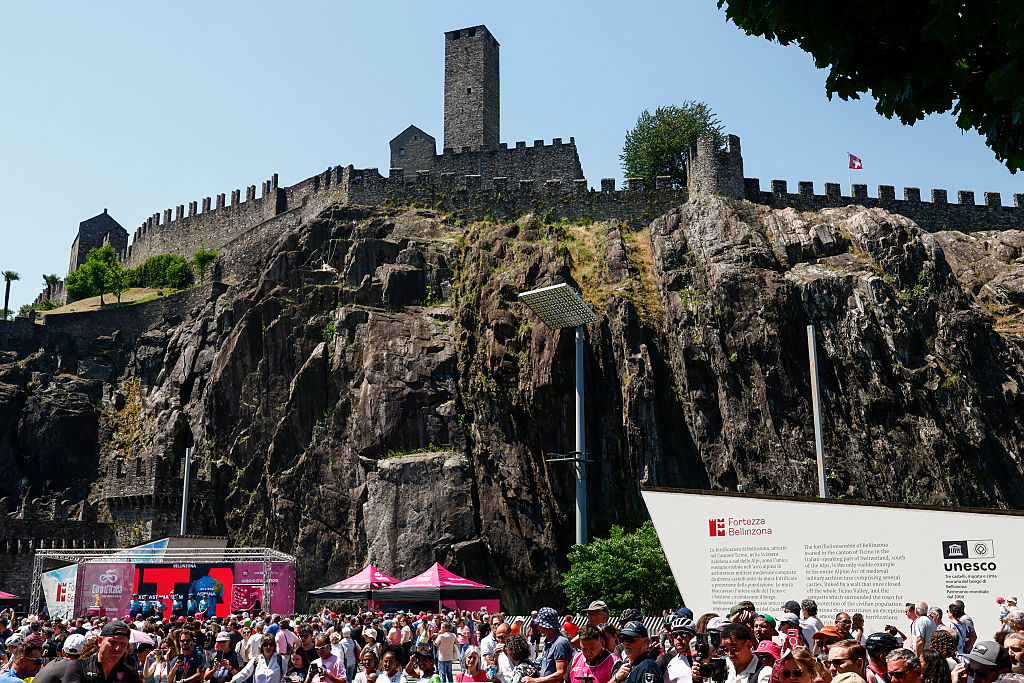 Giro d'Italia stage 16 LIVE: Third week begins with another big summit finish in the Alps
