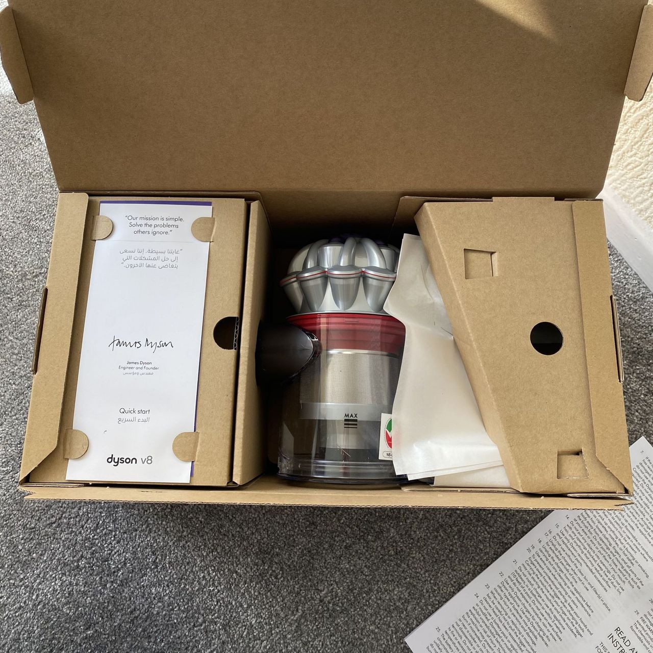 Dyson Car+Boat components packaged in box