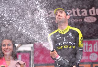 Mikel Nieve celebrates his stage 20 win at the Giro d'Italia