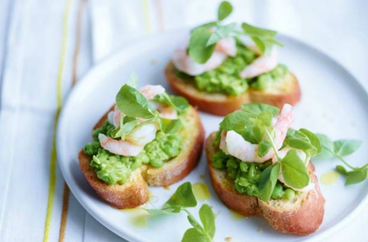 pea and prawn crostini