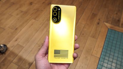 Trump Phone T1 review.