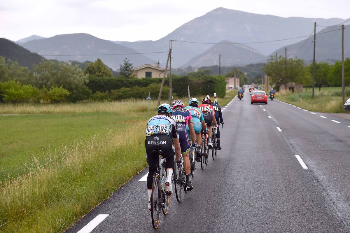 The breakaway in perfect formation