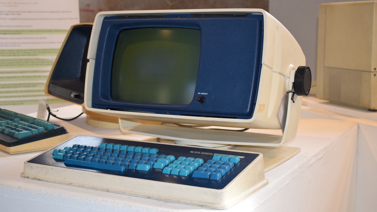 Want Apple's Lumon Terminal Pro computer? It's sadly not for sale, but ...