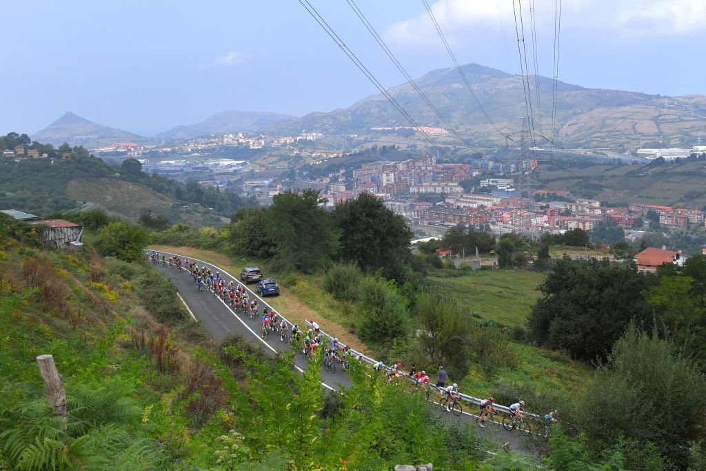 Stage 17 of the Vuelta a Espana going up!