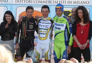 Marco Pinotti (Columbia) wins the GP Stresa, Alessandro Raisoni (CarmioOro - A-Style) and Ivan Basso (Liquigas), l & r