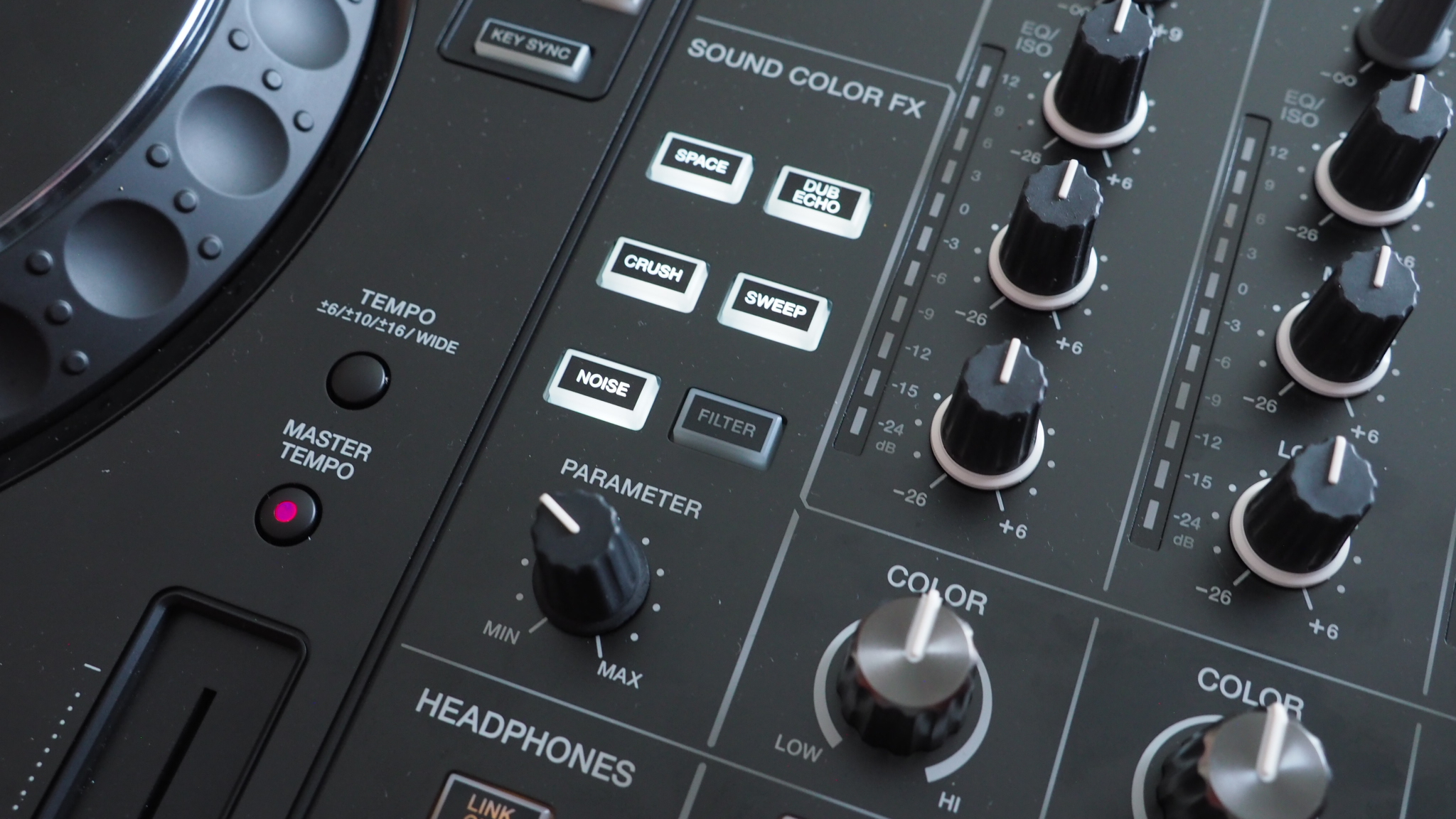 AlphaTheta XDJ-AZ
