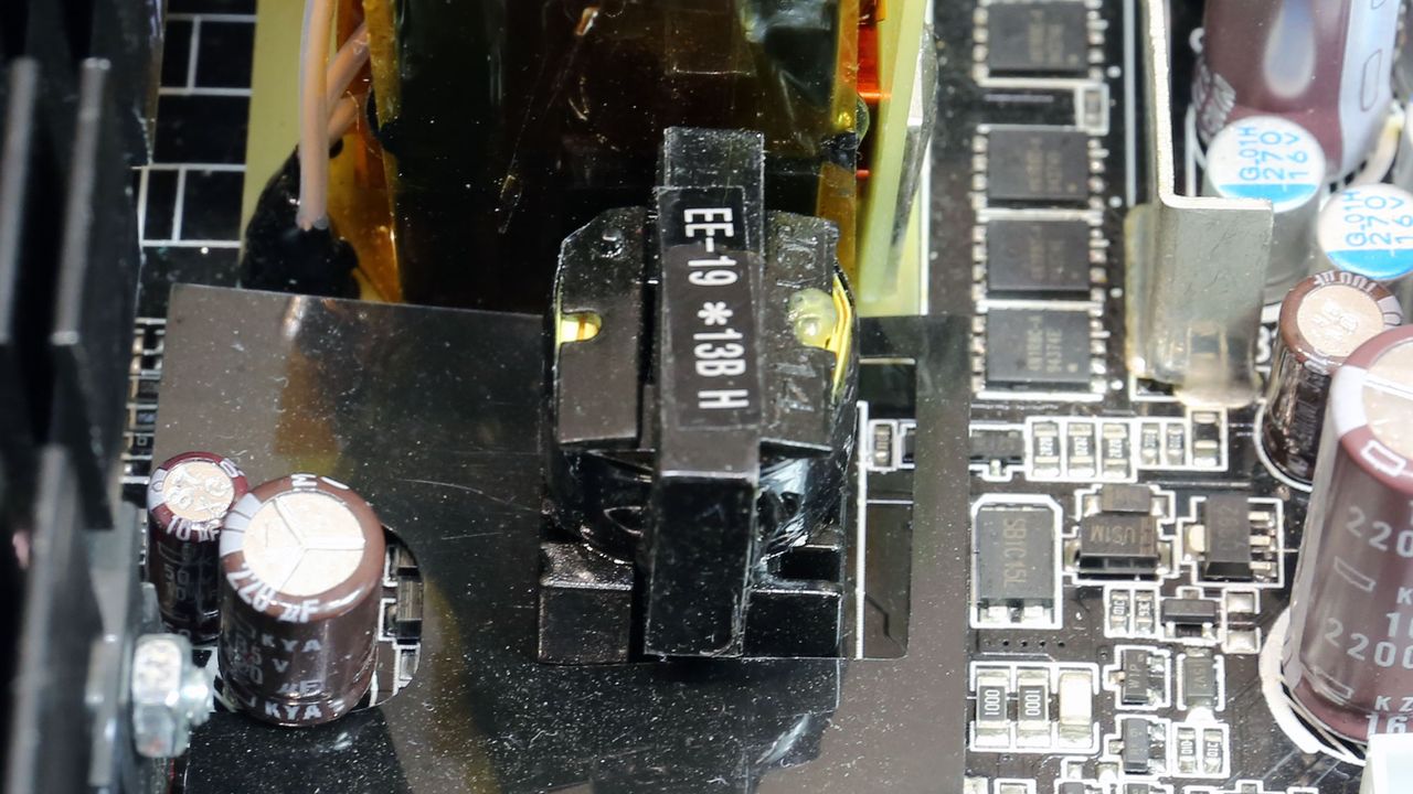 In 5VSB circuit