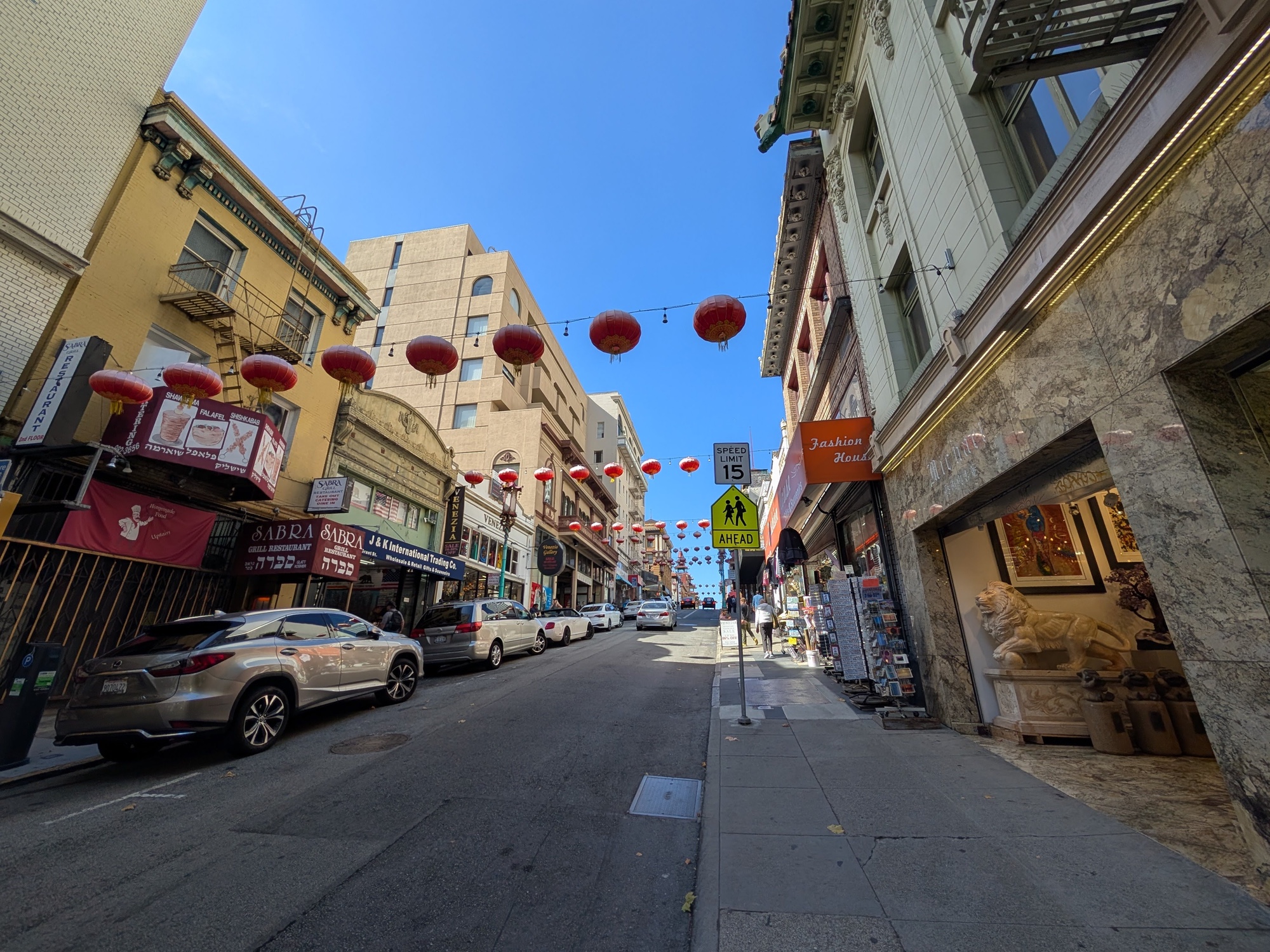 Grant Avenue chinatown photo by Pixel 9 Pro