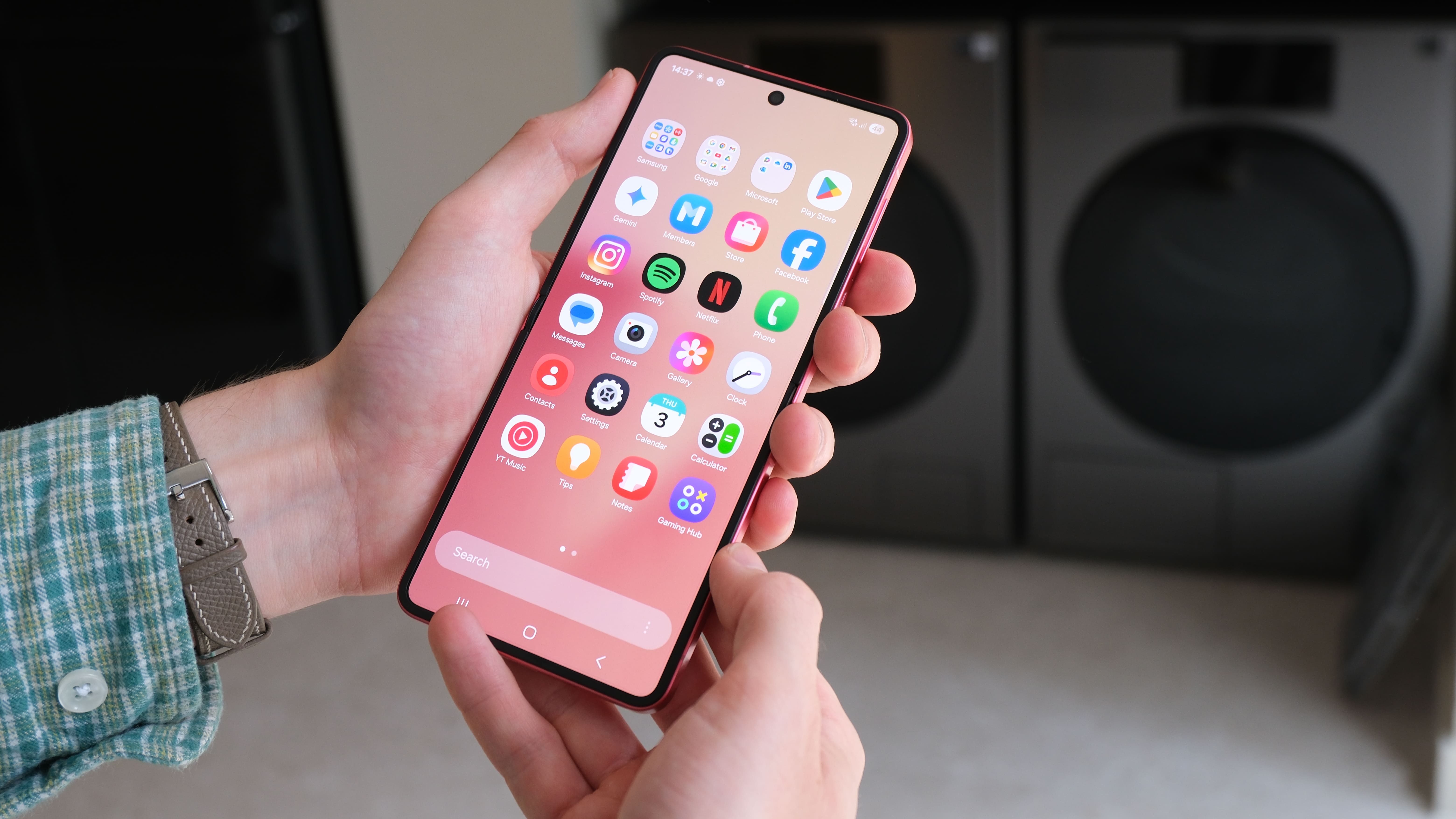 Samsung Galaxy Z Flip 7 hands-on images