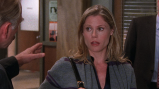 Julie Bowen in Monk