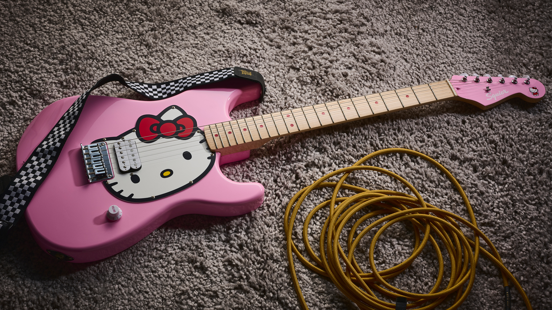 Squier Hello Kitty Stratocaster