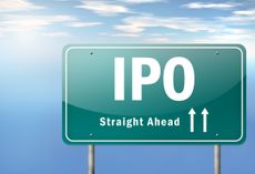 Road sign displaying the words "IPO straight ahead".