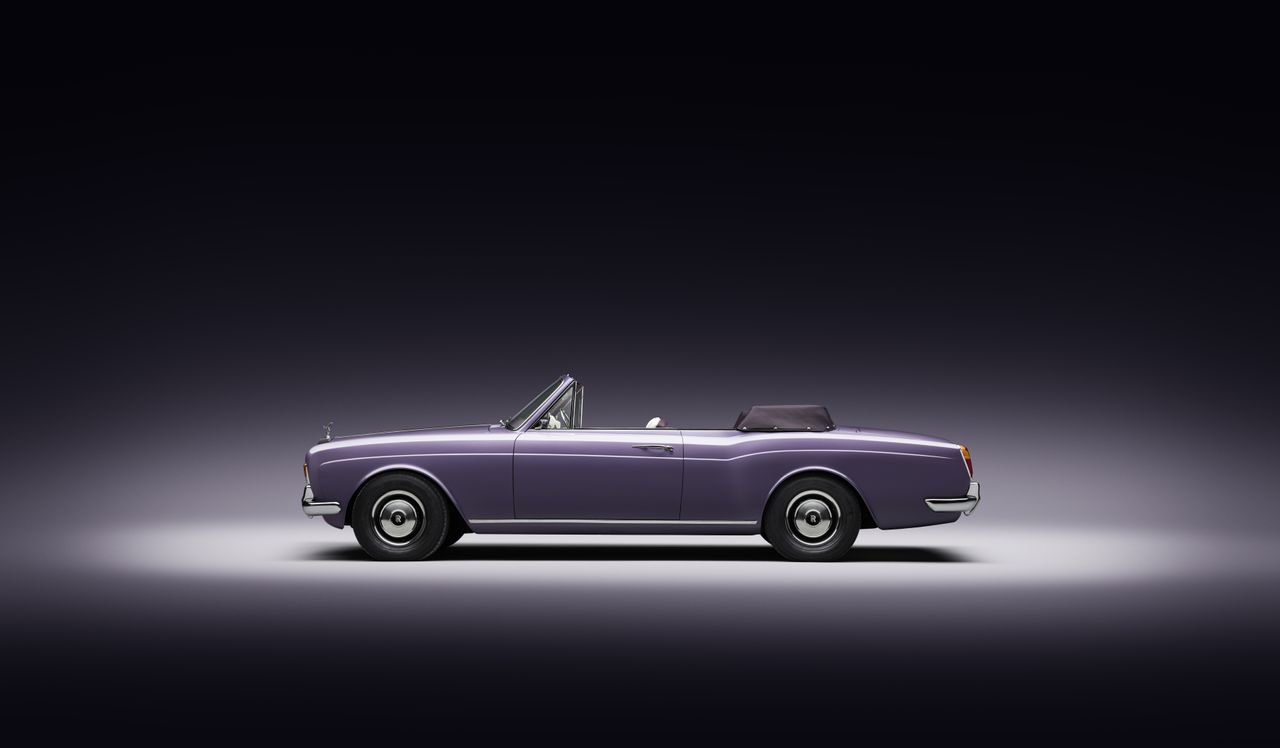 Details of the Halcyon Corniche Highland Heather. It is delightfully purple and well appointed, like a 1960s american cadillac