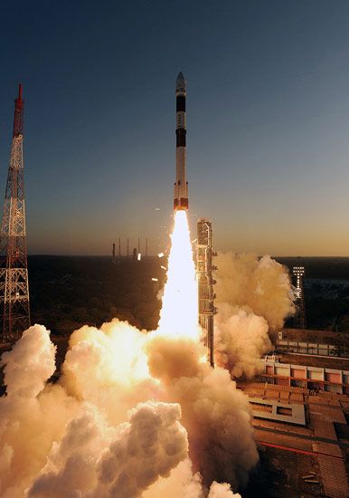 Indian Rocket Launching 7 Satellites at Once (Photos) | Space