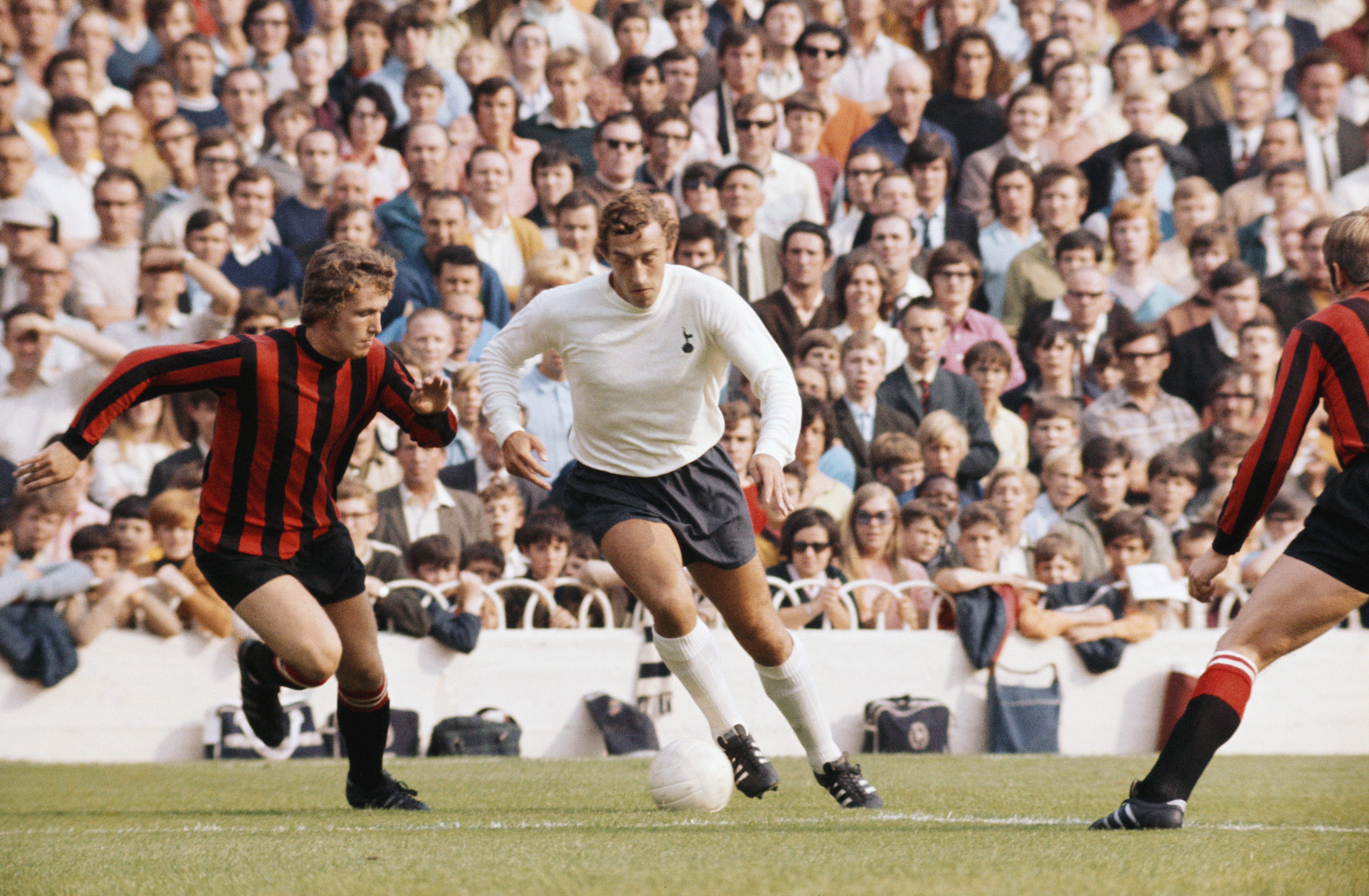 Martin Chivers in action for Tottenham against Manchester City in 1970.