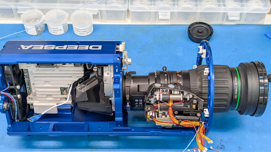 DeepSea partnered with the Monterey Bay Aquarium Research Institute (MBARI) to design an underwater camera system built around the Sony HDC-P50.