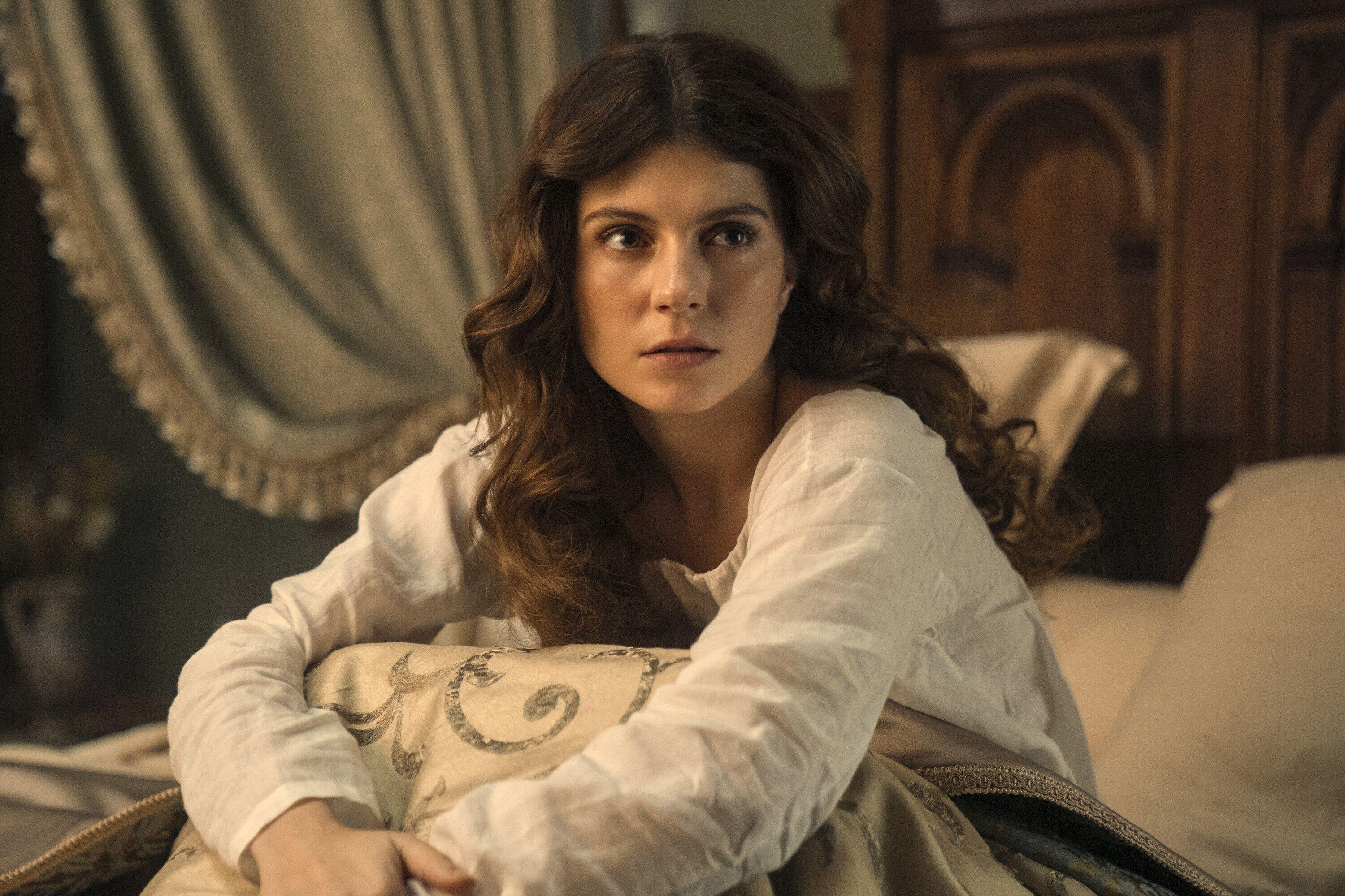 Emily Bader as Lady Jane Grey in the 2024 series 'My Lady Jane'.