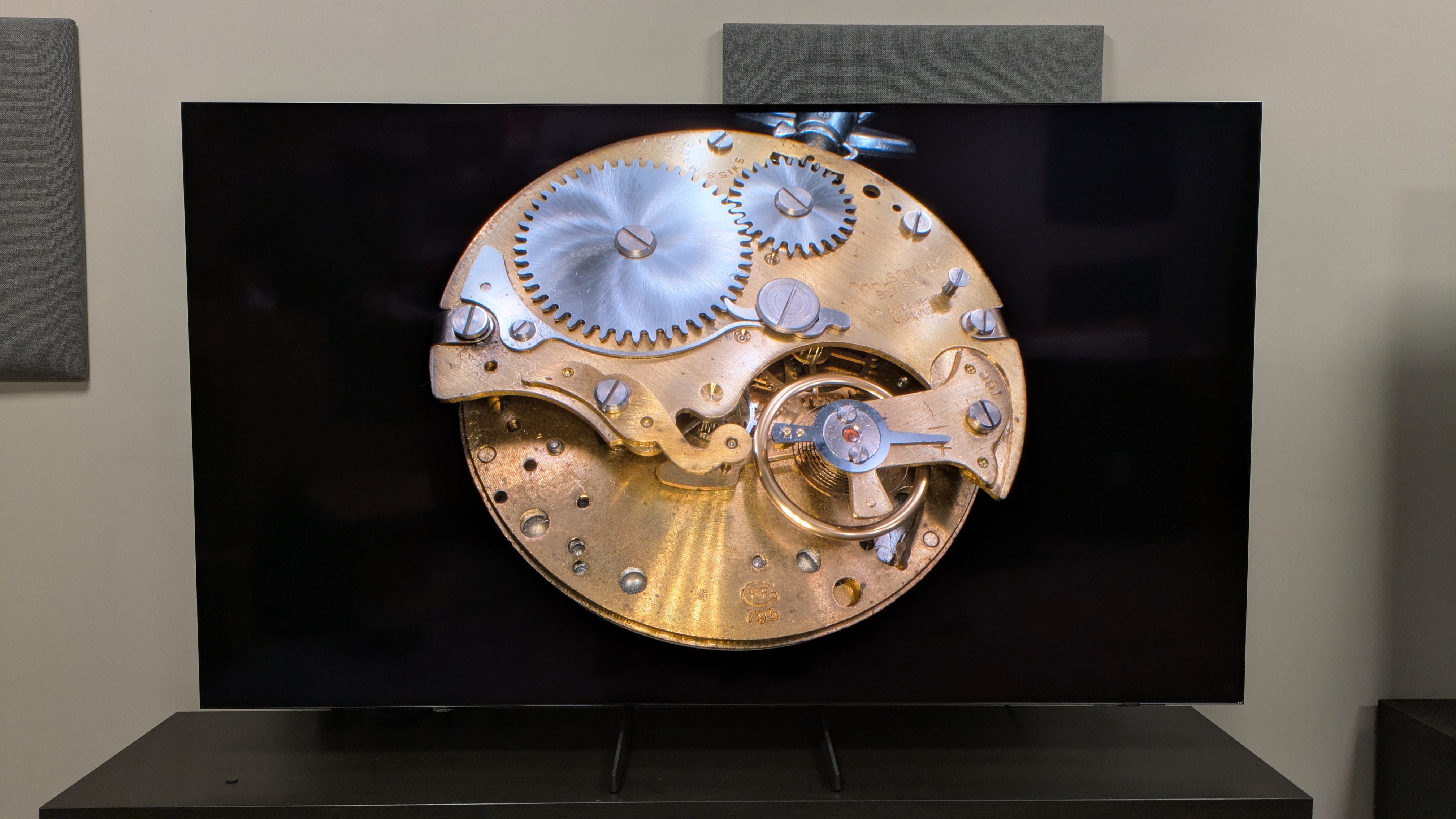 Samsung S85F with pocket watch on screen