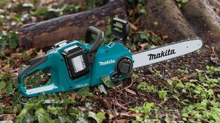 Makita XCU03PT1 chainsaw review