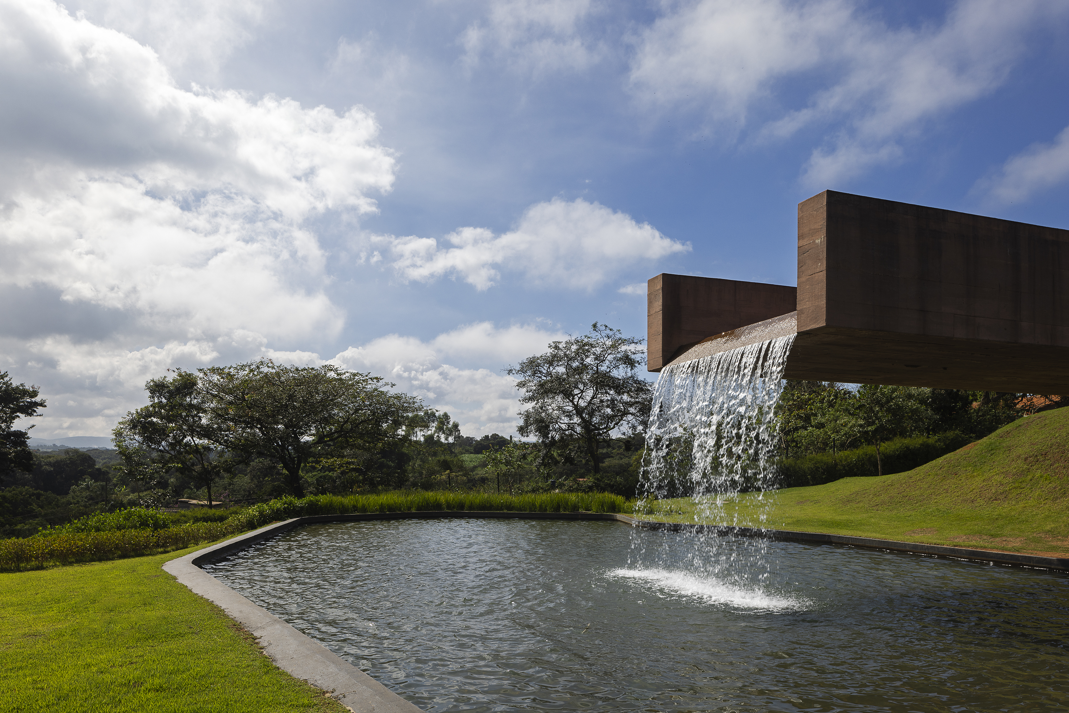 Brumadinho memorial, an abstract concrete building in the Brazilian countryside